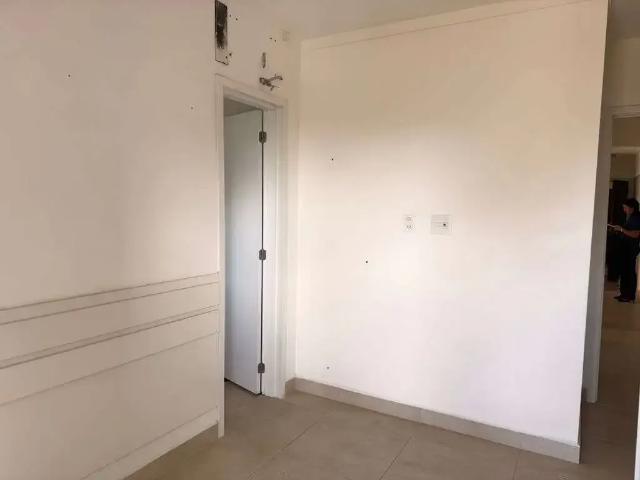 Apartamento para Venda em Praia Grande/SP Guilhermina 2 Quartos