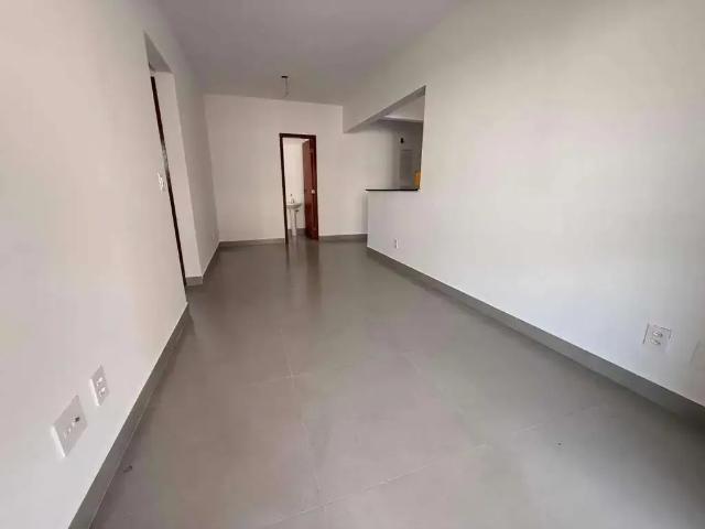 Apartamento para Venda em Praia Grande/SP Guilhermina 2 Quartos