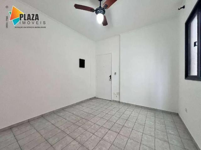 Apartamento para Venda em Praia Grande/SP Guilhermina 2 Quartos
