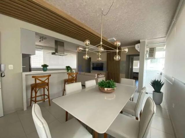 Apartamento para Venda em Praia Grande/SP Guilhermina 2 Quartos