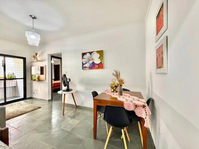 Apartamento para Venda em Praia Grande/SP Guilhermina 2 Quartos