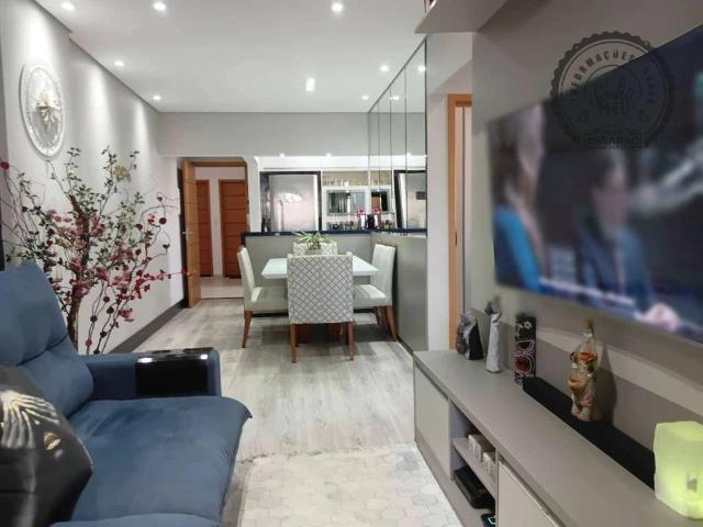 Apartamento para Venda em Praia Grande/SP Guilhermina 2 Quartos