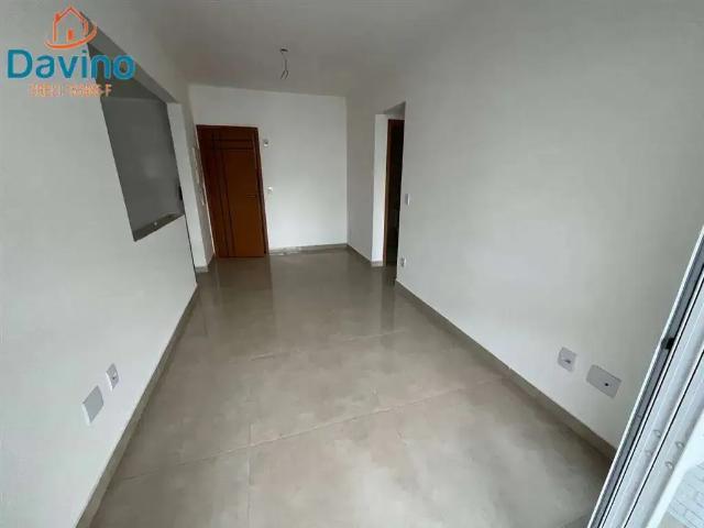 Apartamento para Venda em Praia Grande/SP Guilhermina 2 Quartos