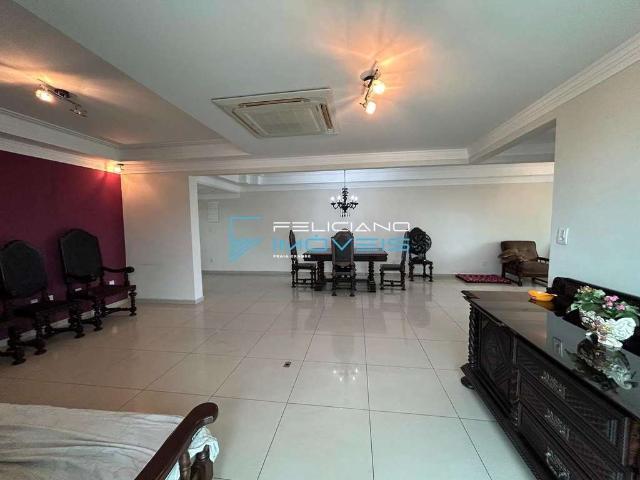 Apartamento para Venda em Praia Grande/SP Guilhermina 3 Quartos
