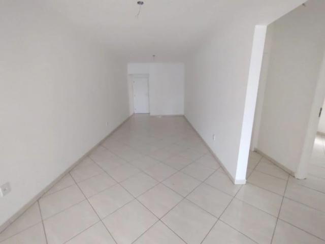 Apartamento para Venda em Praia Grande/SP Guilhermina 3 Quartos