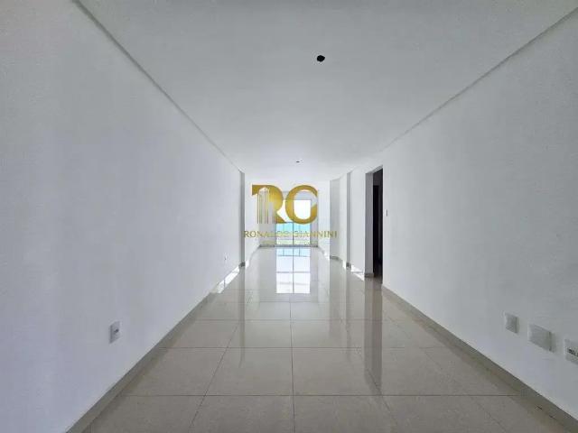 Apartamento para Venda em Praia Grande/SP Guilhermina 3 Quartos
