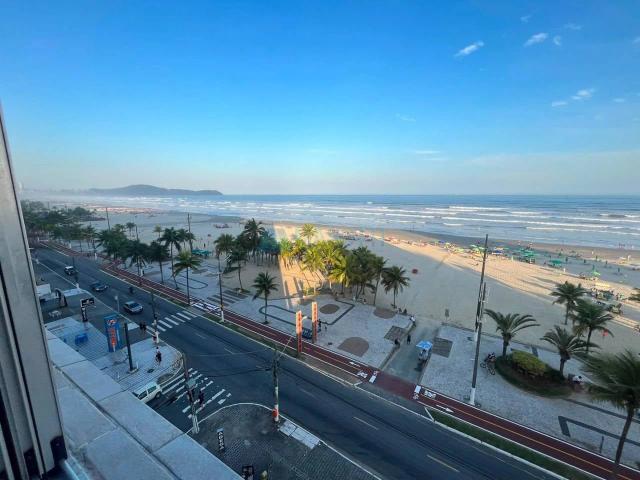 Apartamento para Venda em Praia Grande/SP Tupi 1 Quartos