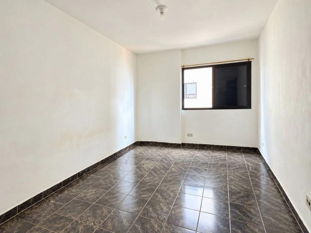 Apartamento para Venda em Praia Grande/SP Tupi 1 Quartos