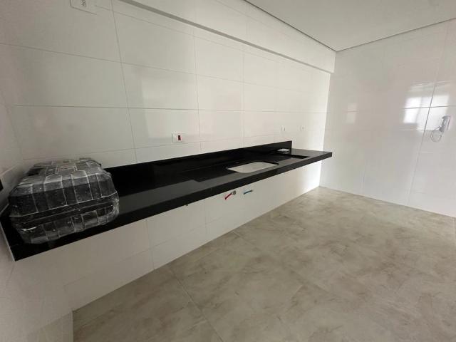 Apartamento para Venda em Praia Grande/SP Vilamar 2 Quartos