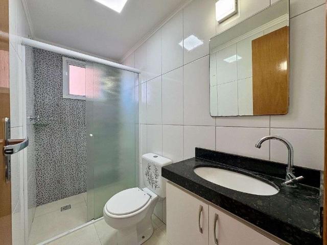 Apartamento para Venda em Praia Grande/SP Vilamar 2 Quartos