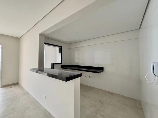 Apartamento para Venda em Praia Grande/SP Vilamar 2 Quartos