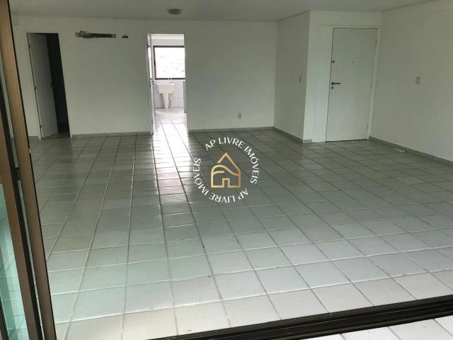 Apartamento para Venda em Recife/PE Macaxeira 4 Quartos