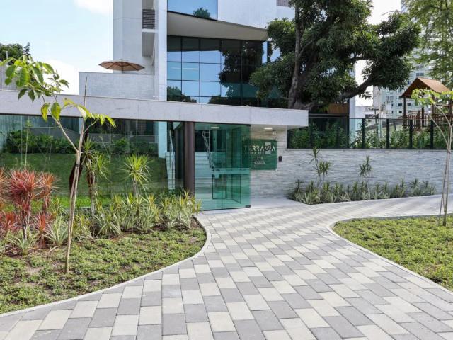 Apartamento para Venda em Recife/PE Madalena 4 Quartos