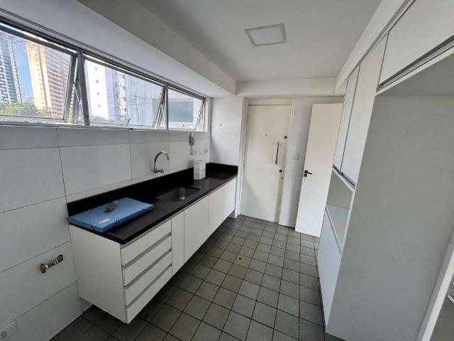 Apartamento para Venda em Recife/PE Aflitos 3 Quartos