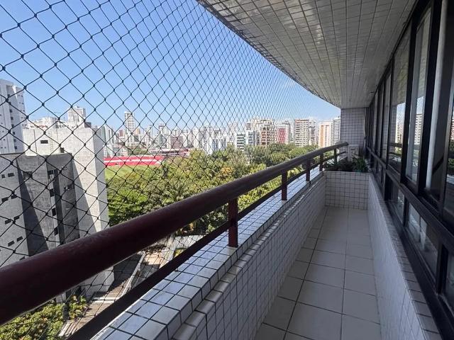 Apartamento para Venda em Recife/PE Aflitos 3 Quartos