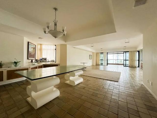 Apartamento para Venda em Recife/PE Boa Viagem 4 Quartos