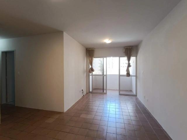 Apartamento para Venda em Recife/PE Casa Amarela 2 Quartos