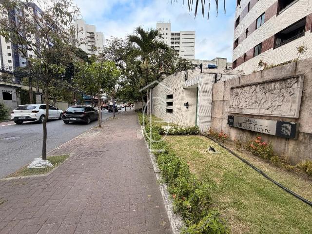 Apartamento para Venda em Recife/PE Casa Forte 3 Quartos