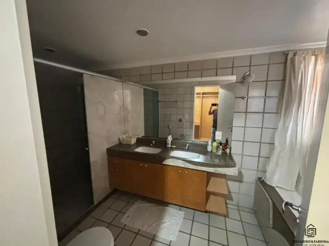 Apartamento para Venda em Recife/PE Casa Forte 4 Quartos