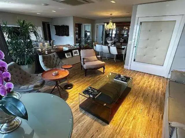 Apartamento para Venda em Recife/PE Casa Forte 4 Quartos