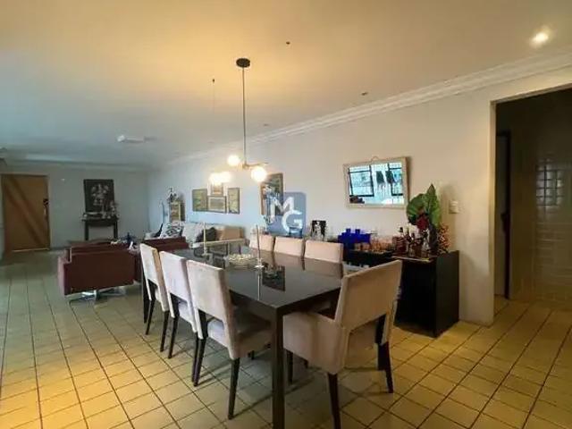 Apartamento para Venda em Recife/PE Casa Forte 4 Quartos