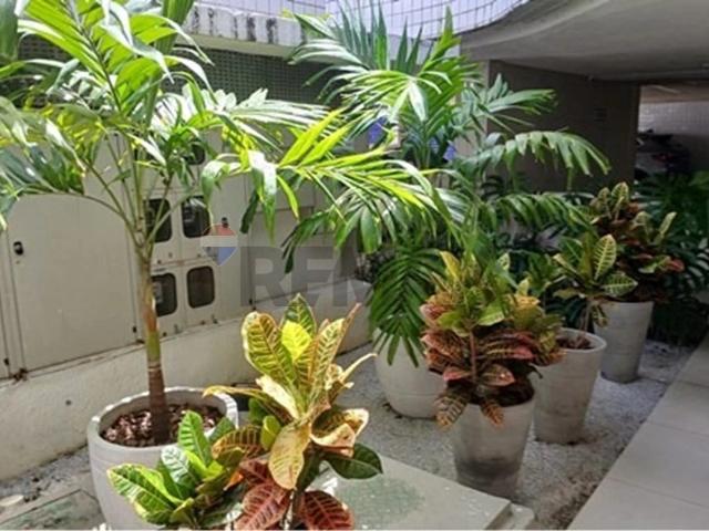Apartamento para Venda em Recife/PE Encruzilhada 2 Quartos