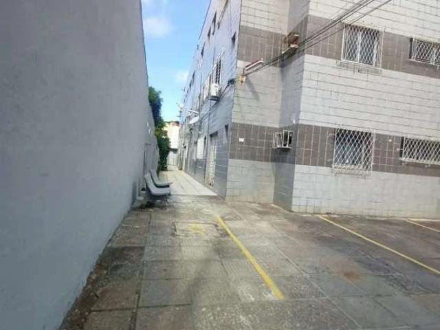 Apartamento para Venda em Recife/PE Encruzilhada 2 Quartos