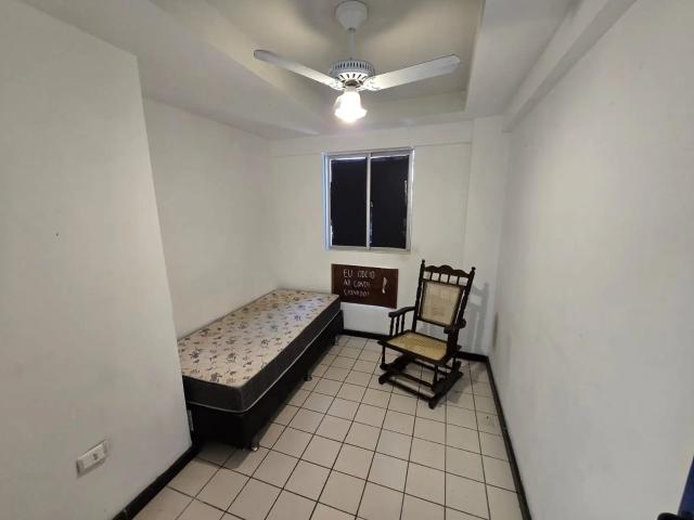 Apartamento para Venda em Recife/PE Espinheiro 3 Quartos