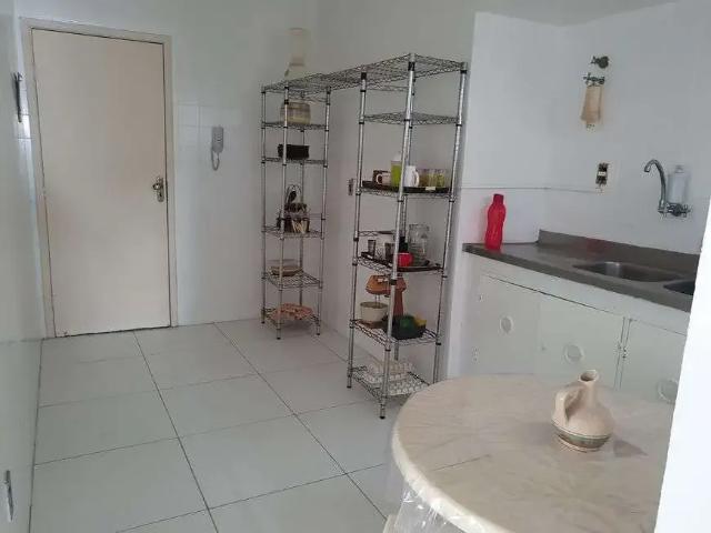 Apartamento para Venda em Recife/PE Espinheiro 3 Quartos