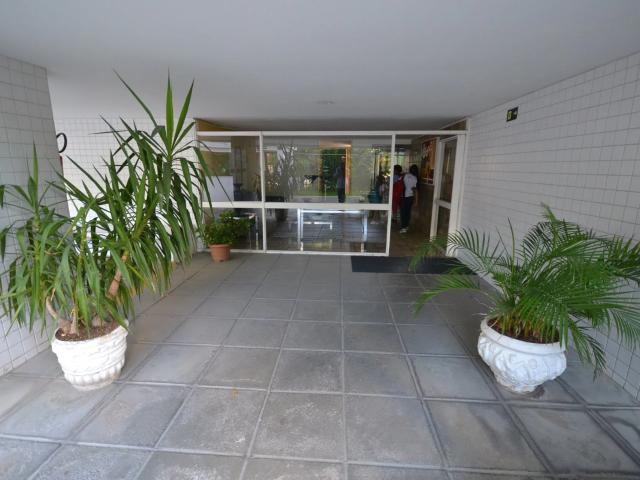 Apartamento para Venda em Recife/PE Espinheiro 4 Quartos