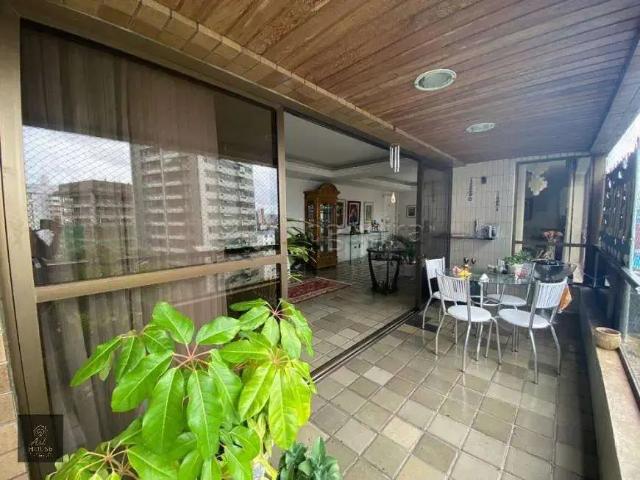 Apartamento para Venda em Recife/PE Graças 4 Quartos
