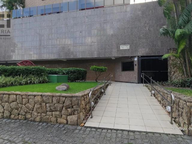 Apartamento para Venda em Recife/PE Graças 4 Quartos