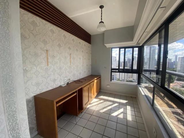 Apartamento para Venda em Recife/PE Graças 4 Quartos