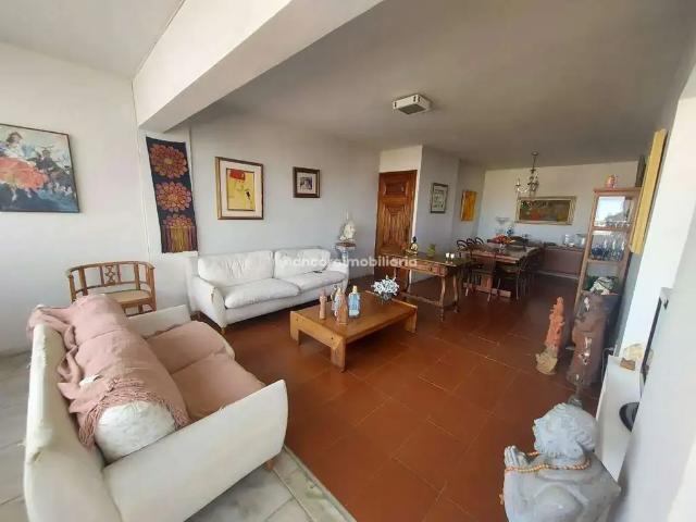 Apartamento para Venda em Recife/PE Graças 5 Quartos