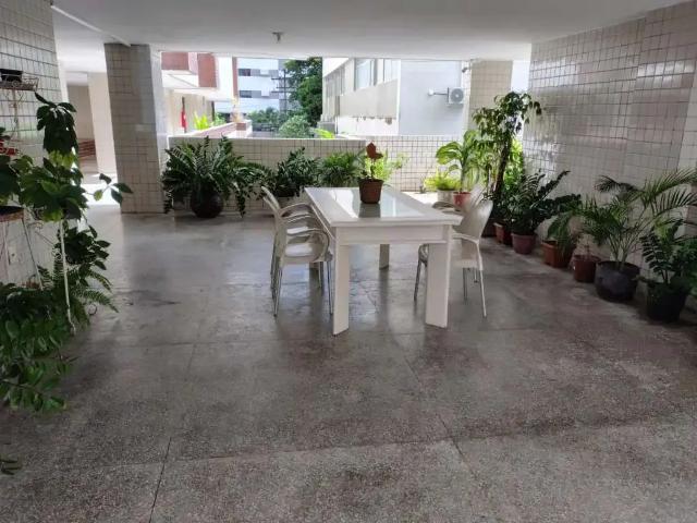 Apartamento para Venda em Recife/PE Graças 2 Quartos