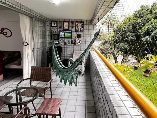 Apartamento para Venda em Recife/PE Graças 3 Quartos
