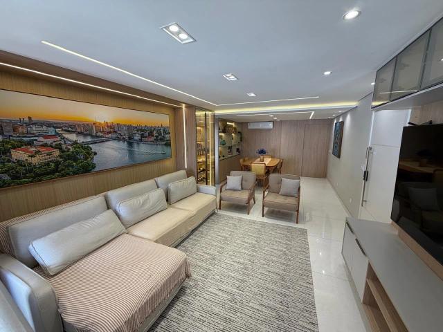Apartamento para Venda em Recife/PE Graças 3 Quartos