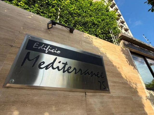 Apartamento para Venda em Recife/PE Ilha do Retiro 2 Quartos