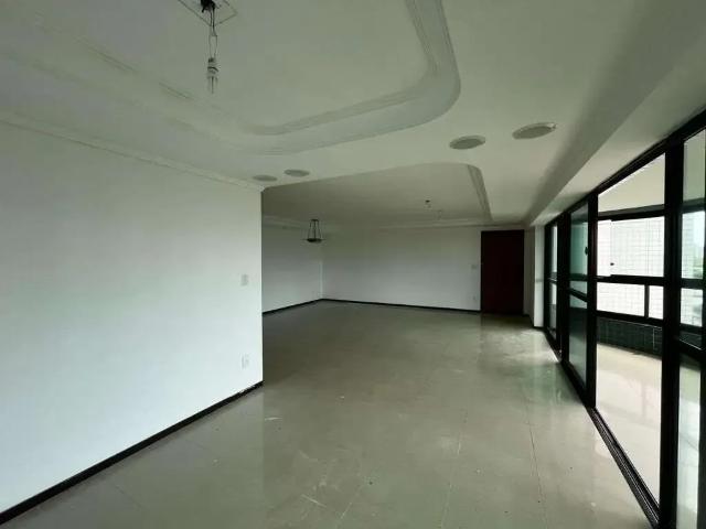 Apartamento para Venda em Recife/PE Ilha do Retiro 4 Quartos