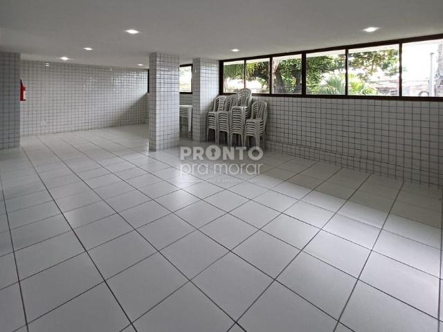 Apartamento para Venda em Recife/PE Imbiribeira 2 Quartos