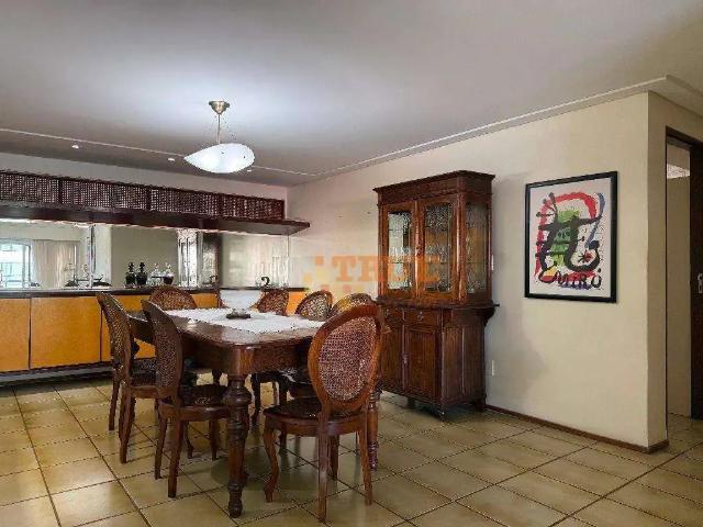 Apartamento para Venda em Recife/PE Jaqueira 3 Quartos
