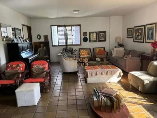 Apartamento para Venda em Recife/PE Jaqueira 4 Quartos