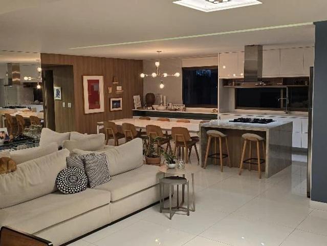 Apartamento para Venda em Recife/PE Jaqueira 4 Quartos
