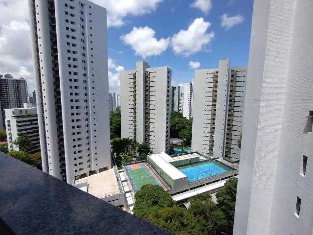 Apartamento para Venda em Recife/PE Jaqueira 4 Quartos