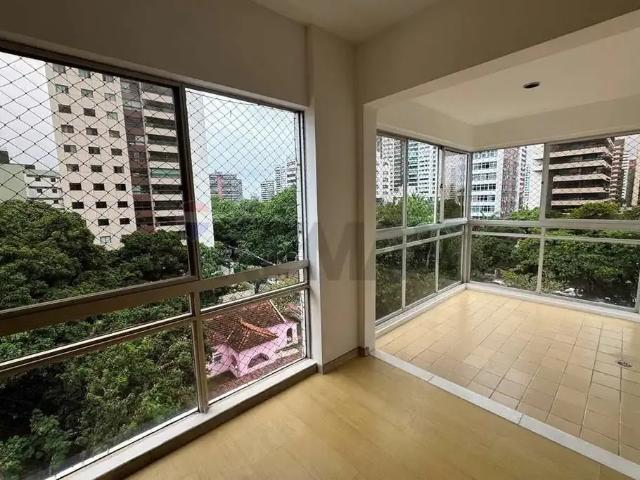 Apartamento para Venda em Recife/PE Jaqueira 4 Quartos