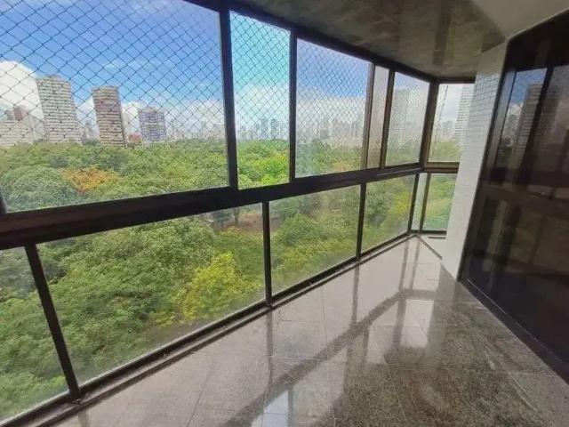 Apartamento para Venda em Recife/PE Jaqueira 4 Quartos