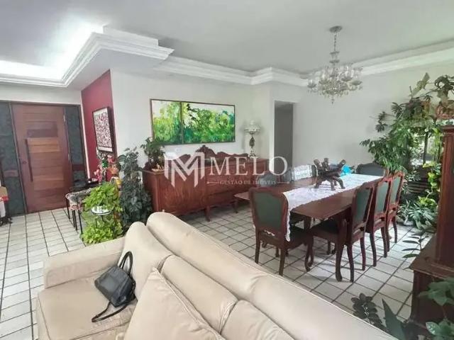 Apartamento para Venda em Recife/PE Jaqueira 4 Quartos