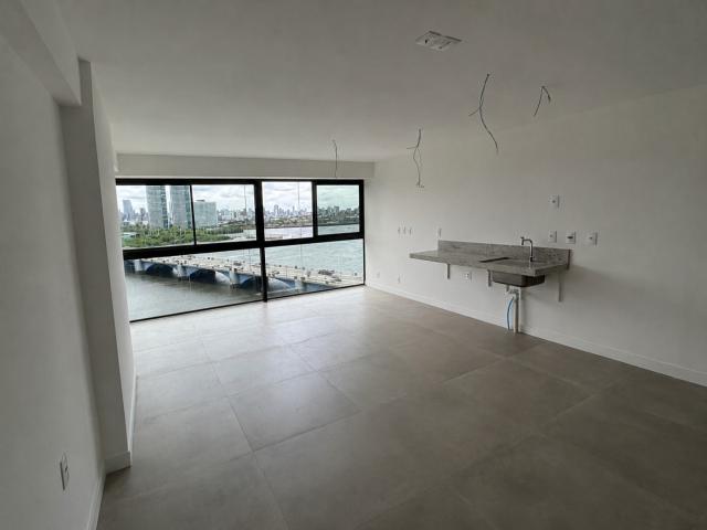 Apartamento para Venda em Recife/PE Pina 1 Quartos