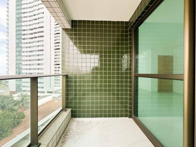 Apartamento para Venda em Recife/PE Pina 4 Quartos