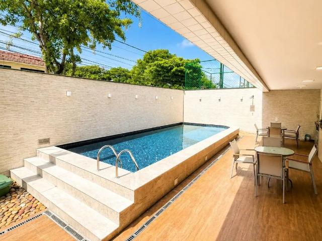 Apartamento para Venda em Recife/PE Prado 3 Quartos